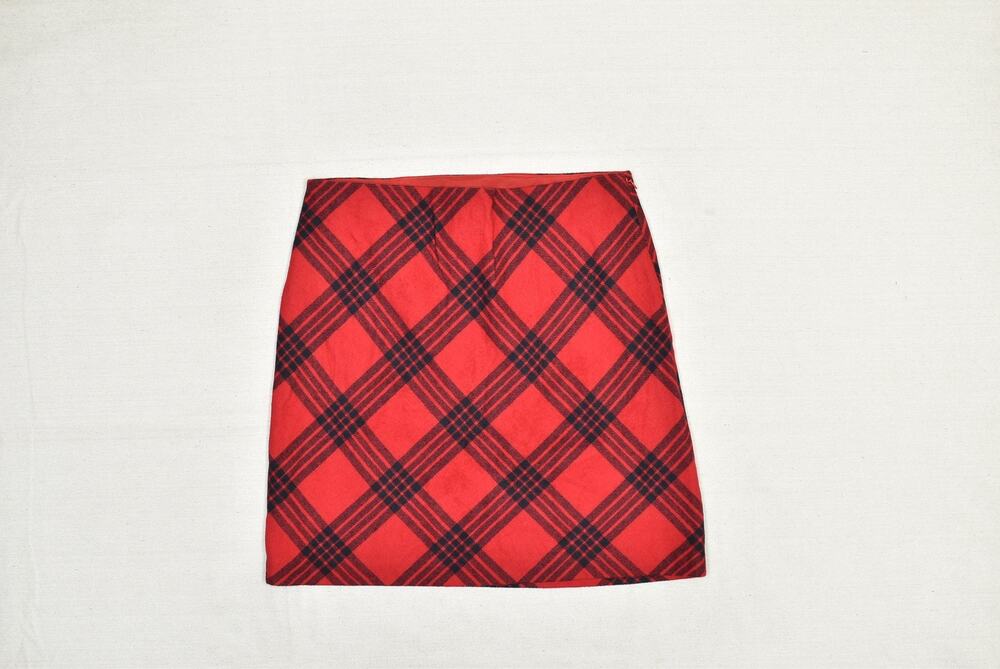 Talbots Skirt Womens 14 Red Black Plaid Wool Blend Lined Classic Preppy Tartan